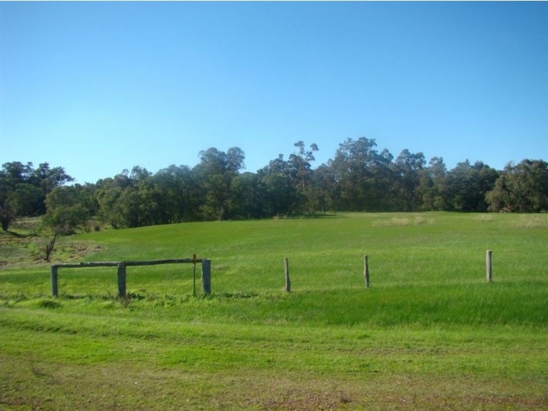 16349 South West Highway, North Boyanup WA 6237