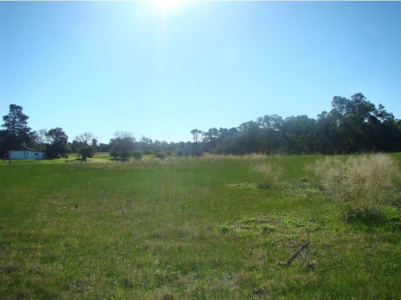 16349 South West Highway, North Boyanup WA 6237