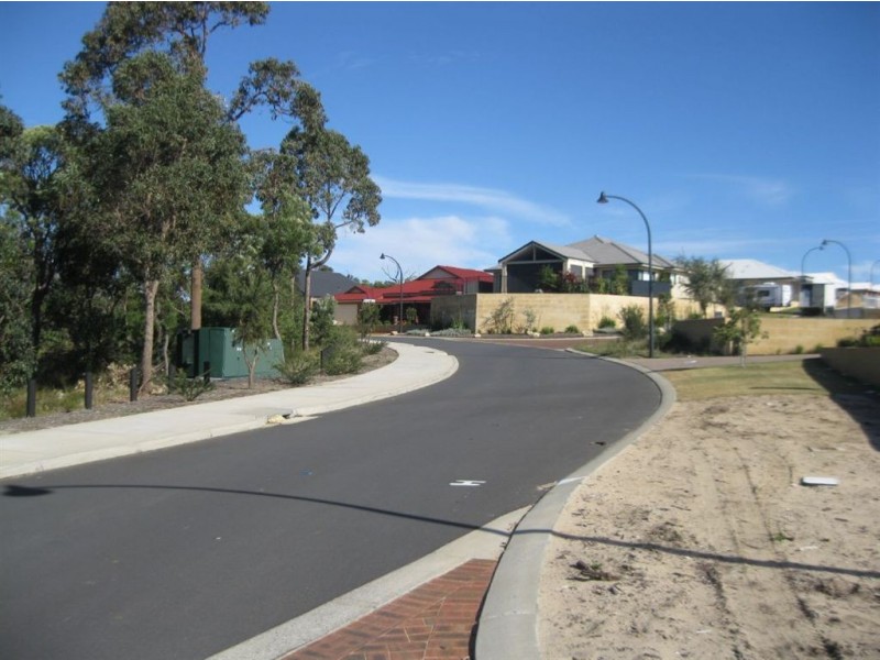 7 Pomeroy Boulevard, Australind WA 6233