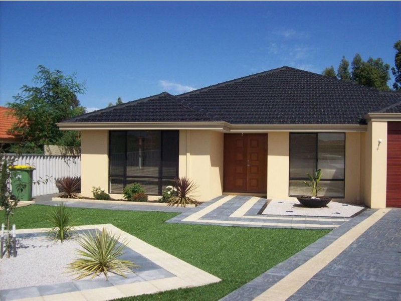 15 Butcherbird Court, Eaton WA 6232