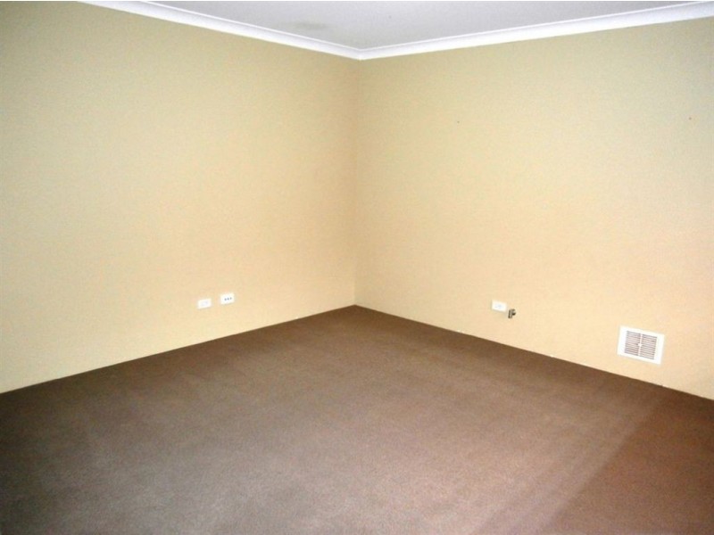 31 Glenfield Drive, Australind WA 6233