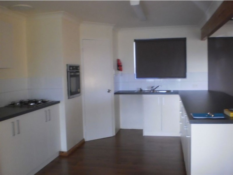 58 Pearce Road, Australind WA 6233