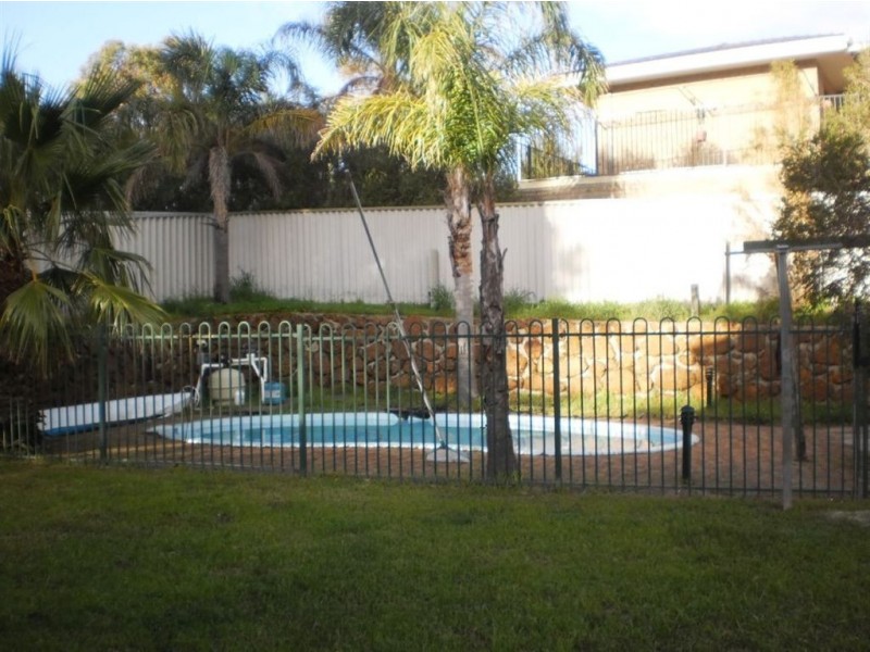 58 Pearce Road, Australind WA 6233