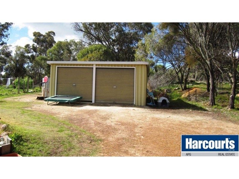 12 Nangip Crescent, Darkan WA 6392