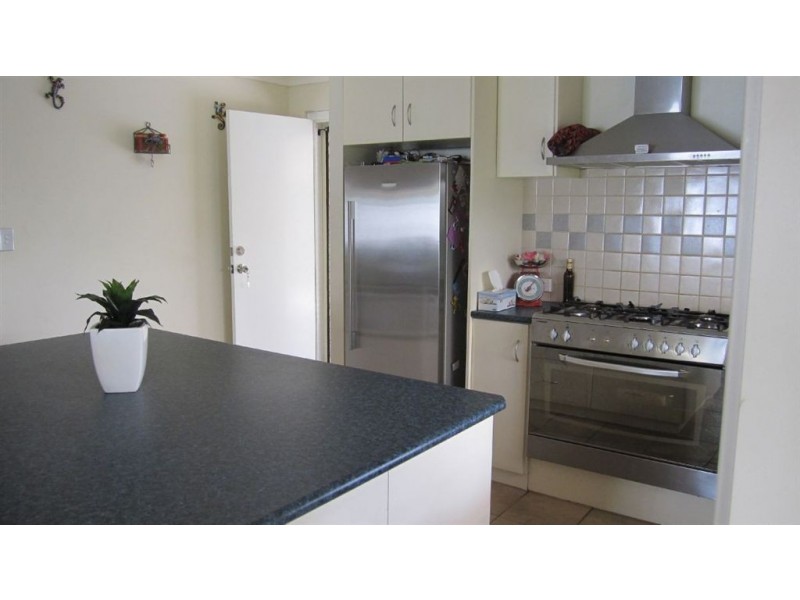 20 Kurrajong Circle, Glen Iris WA 6230