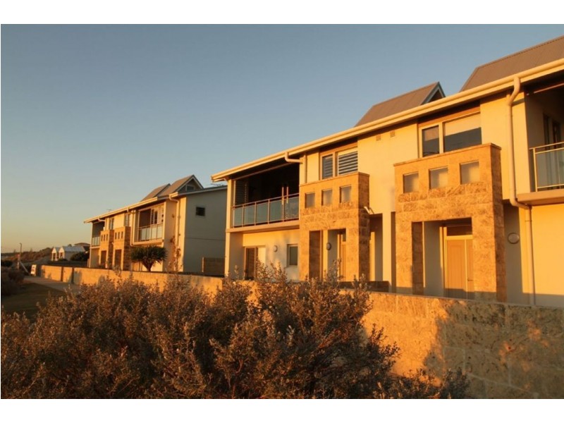3/99 Ocean Drive, Bunbury WA 6230