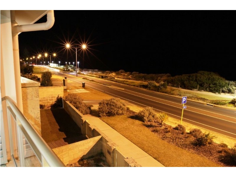 3/99 Ocean Drive, Bunbury WA 6230