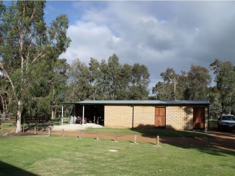 5 Stonesfield Court, Dardanup West WA 6236