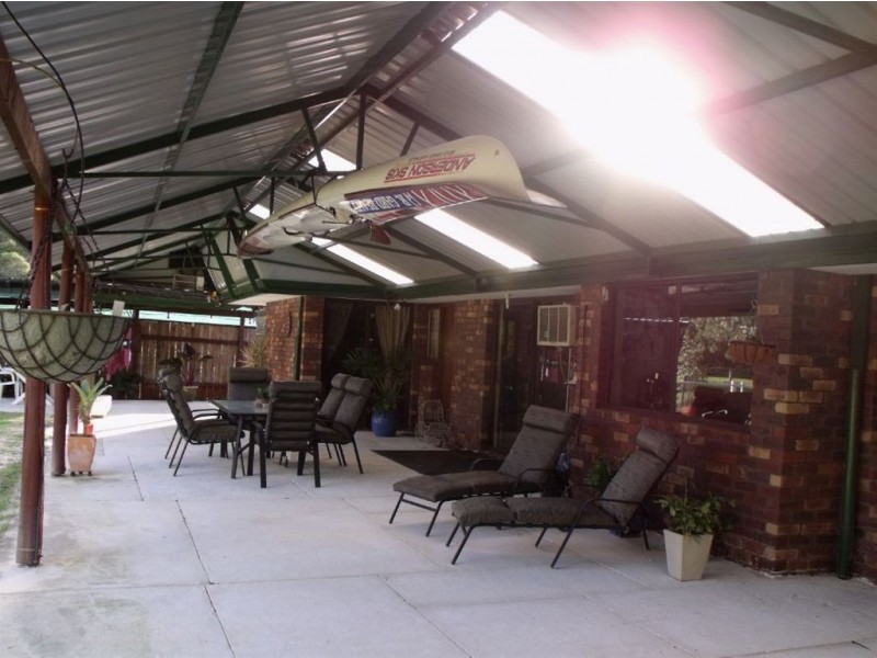 5 Stonesfield Court, Dardanup West WA 6236