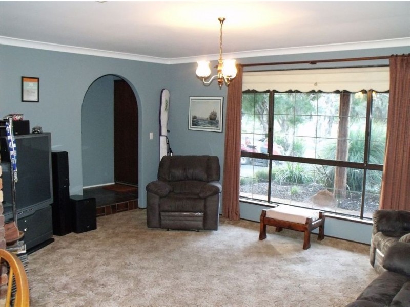 5 Stonesfield Court, Dardanup West WA 6236