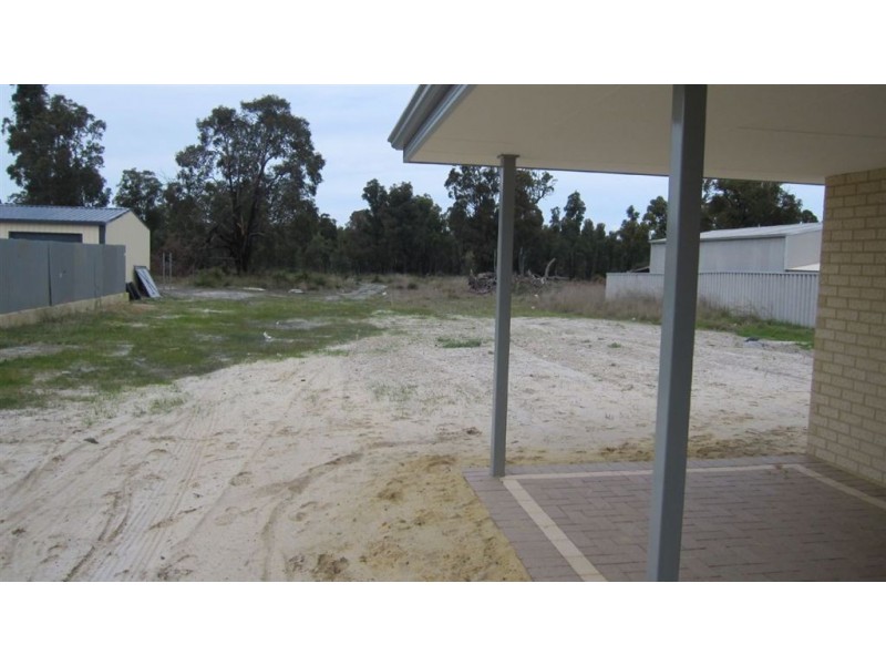 74 Porter Street, Collie WA 6225