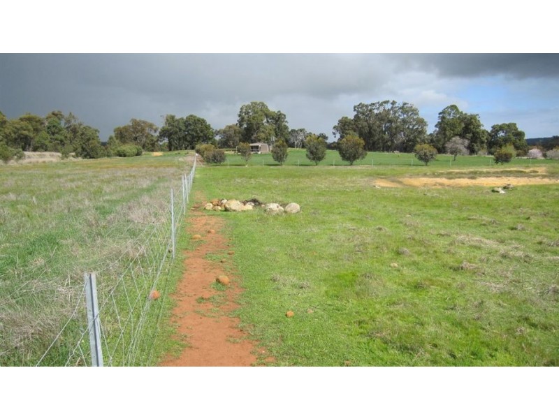 138 Coalfields Road, Collie WA 6225