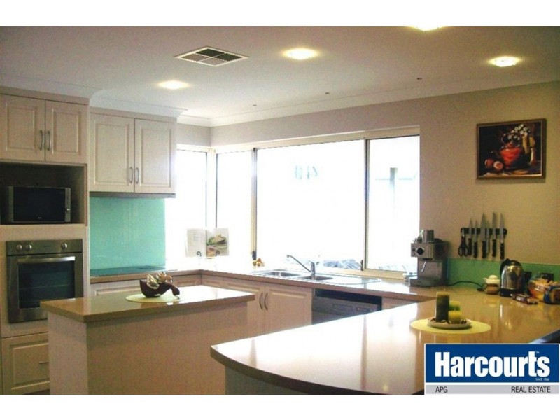 4 Holstein Drive, Eaton WA 6232