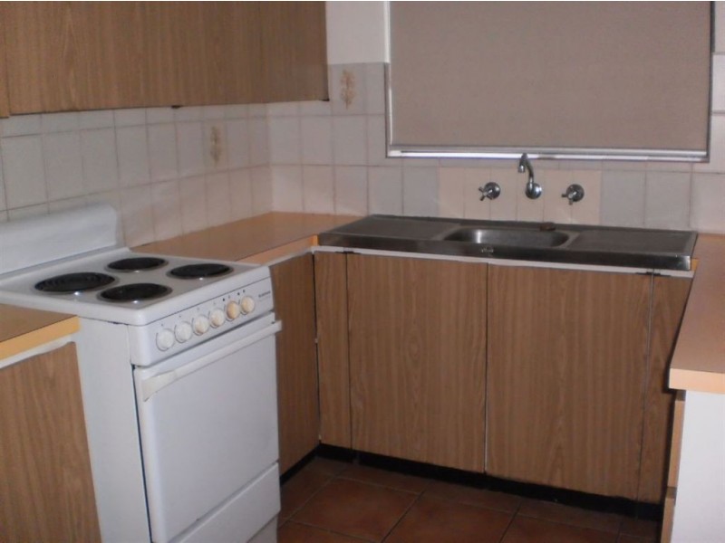 10/17 Greensell Street, Bunbury WA 6230