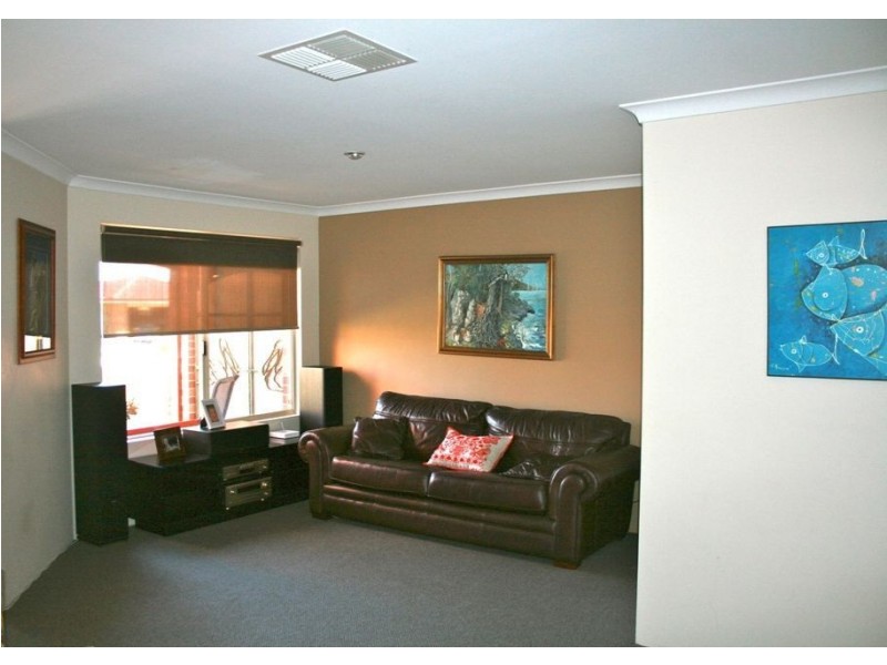 33 Pickworth Retreat, Pelican Point WA 6230