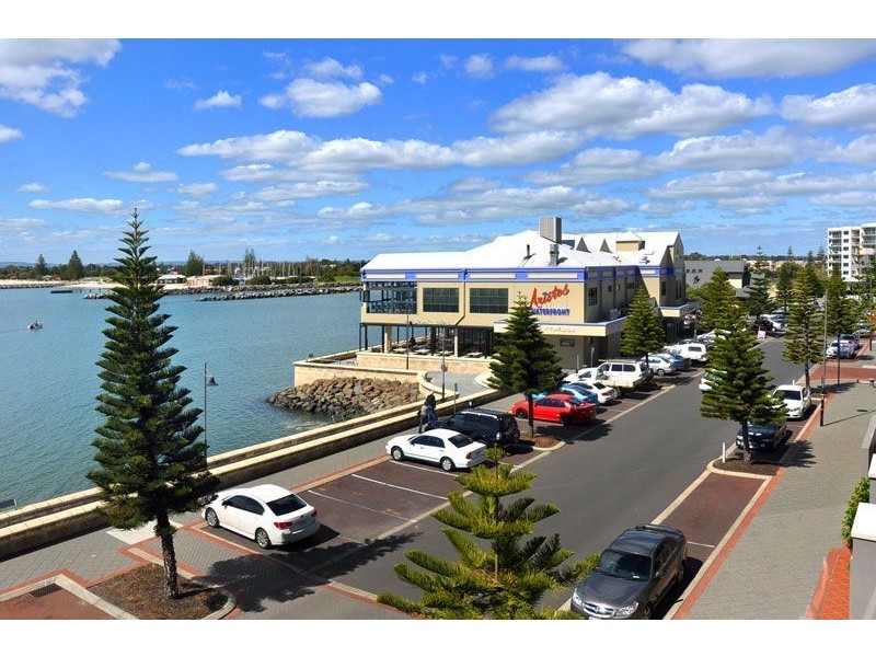 39/24 Bonnefoi Blvd, Bunbury WA 6230