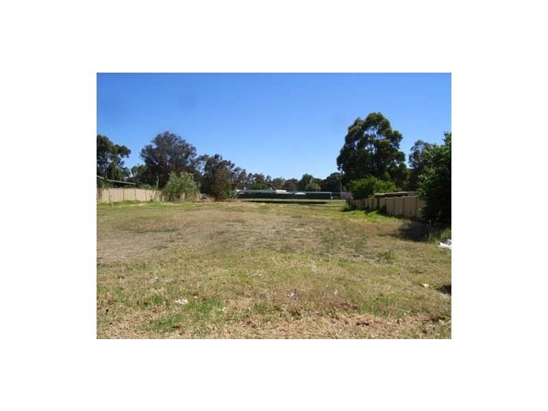 13 Beela Road, Brunswick WA 6224