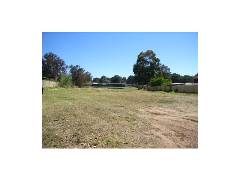 13 Beela Road, Brunswick WA 6224