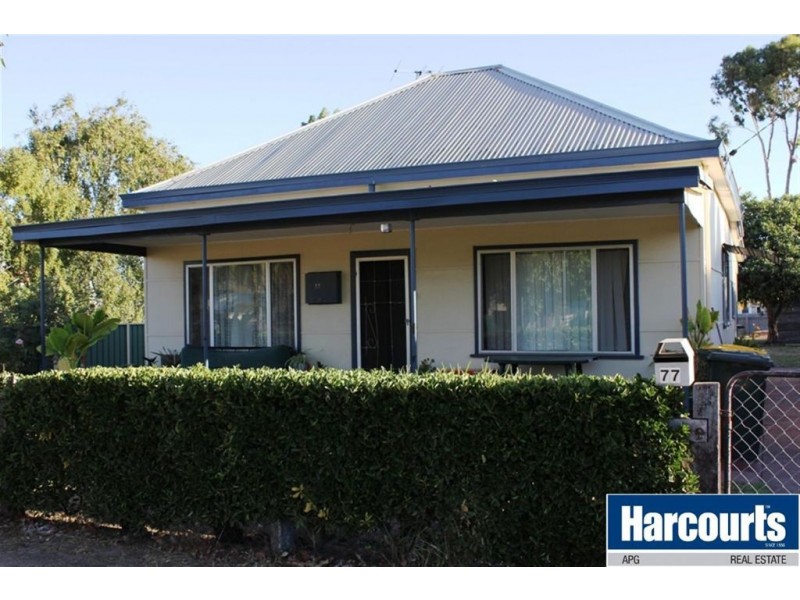 77 Coombe Street, Collie WA 6225