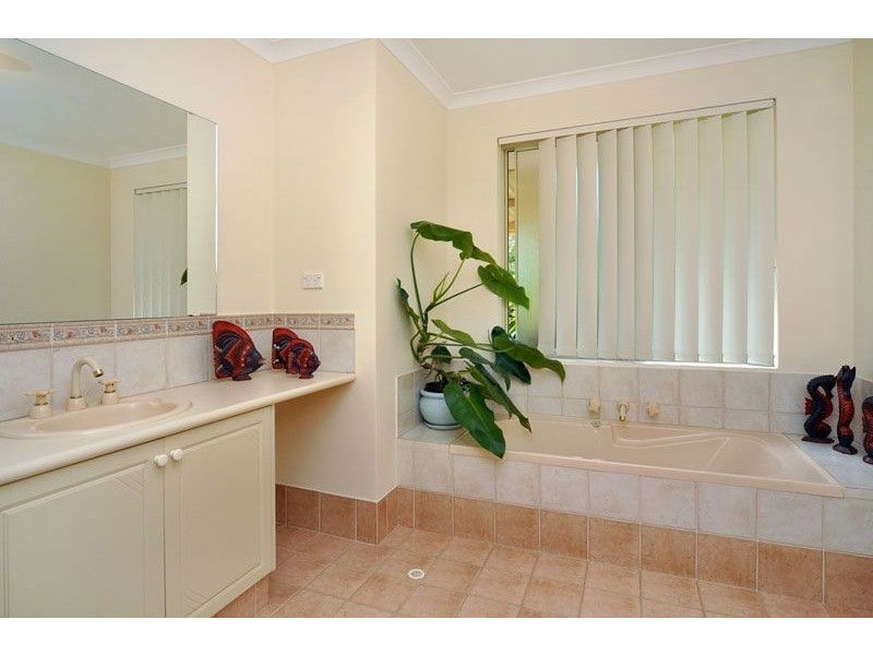 120 Gelorup Rise, Gelorup WA 6230