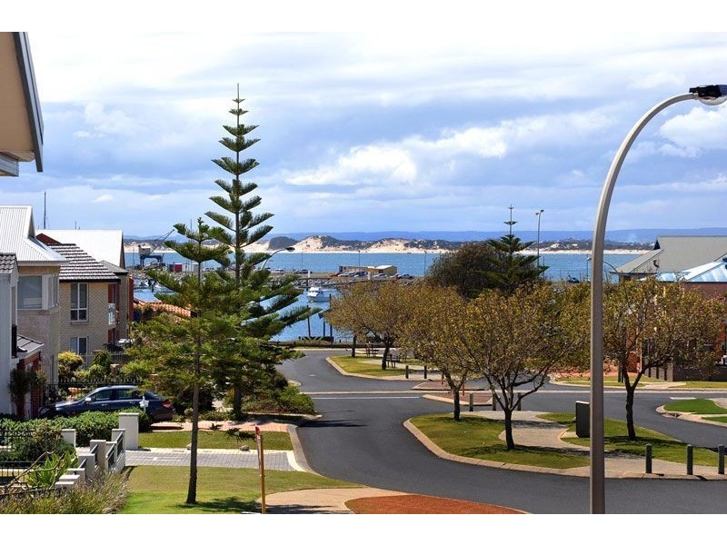 20 Samuel Wright Street, Bunbury WA 6230