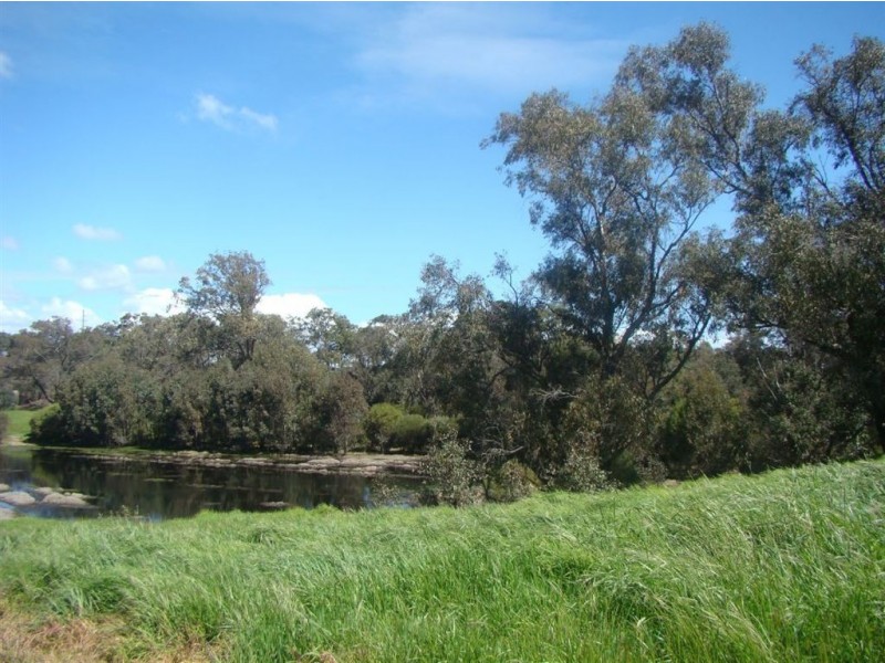 9 Thomas Stanley Way, Roelands WA 6226