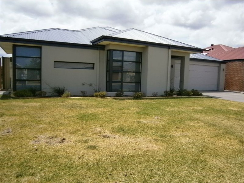 5 Sepia Approach, Dalyellup WA 6230