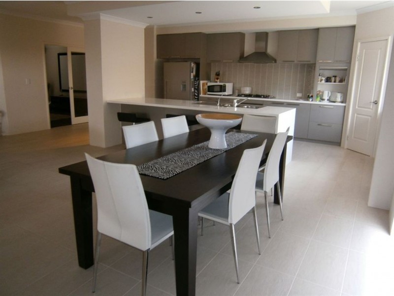 5 Sepia Approach, Dalyellup WA 6230