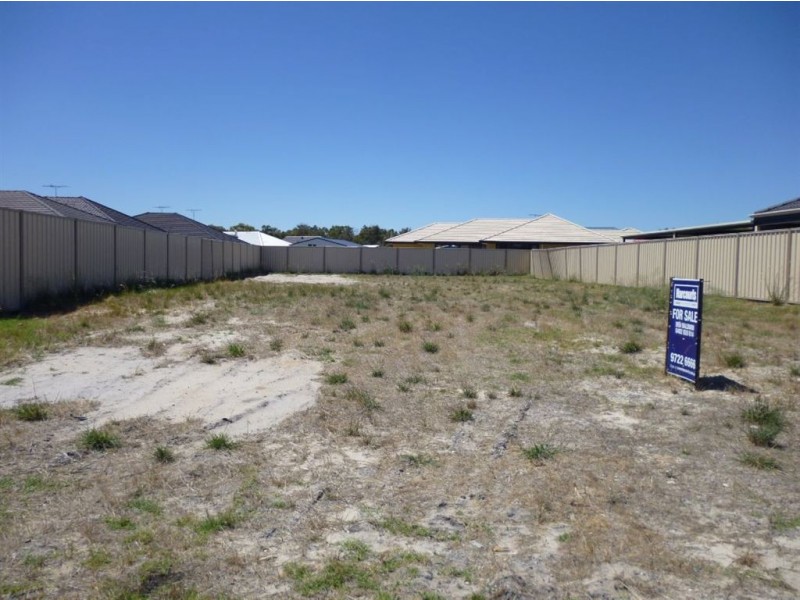 12 Blechynden Turn, Capel WA 6271