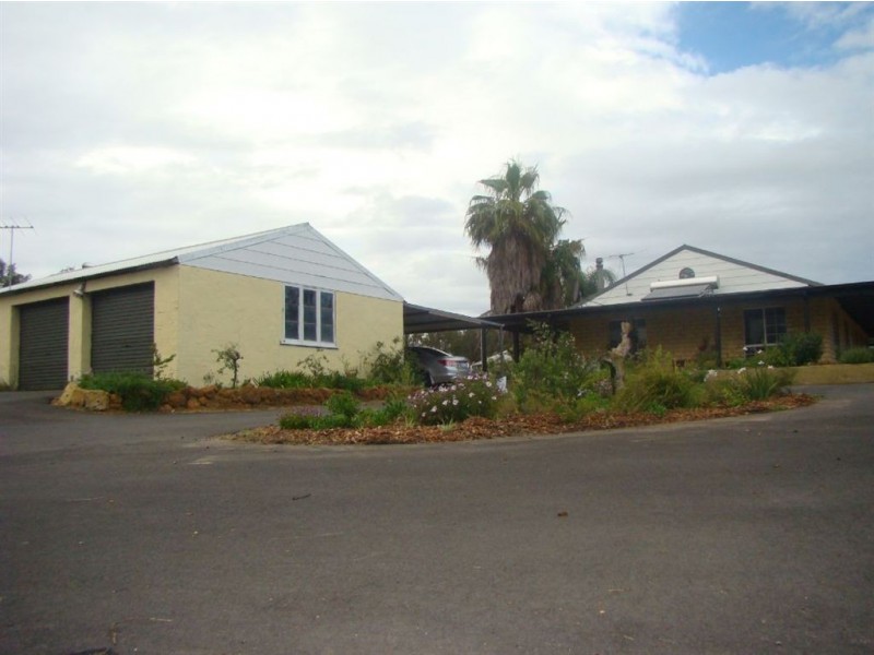 121 Hayclif Avenue, North Boyanup WA 6237