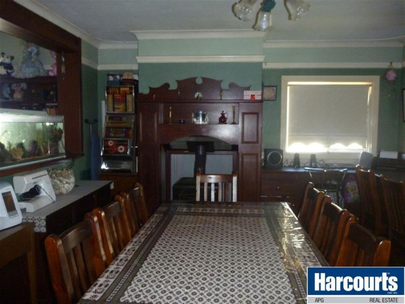 28 Zoe Street, Bunbury WA 6230