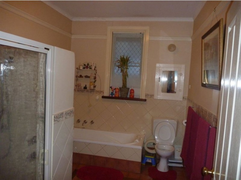 28 Zoe Street, Bunbury WA 6230