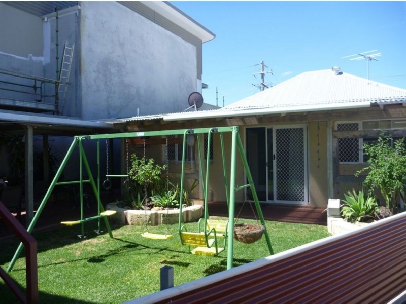 28 Zoe Street, Bunbury WA 6230