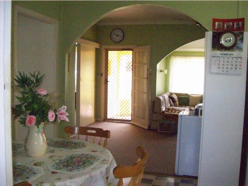 53 Hands Avenue, Carey Park WA 6230