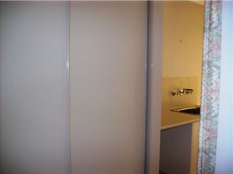 7 Kooyar Bend, Dalyellup WA 6230