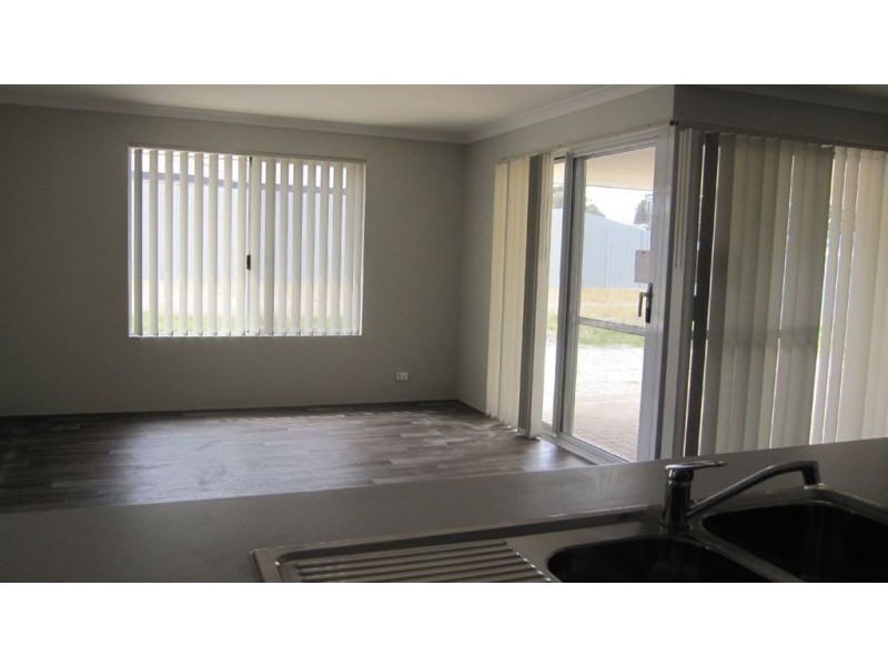 74 Porter Street, Collie WA 6225