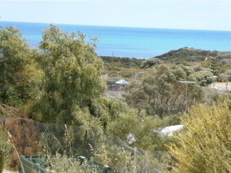 33 Iluka Road, Binningup WA 6233