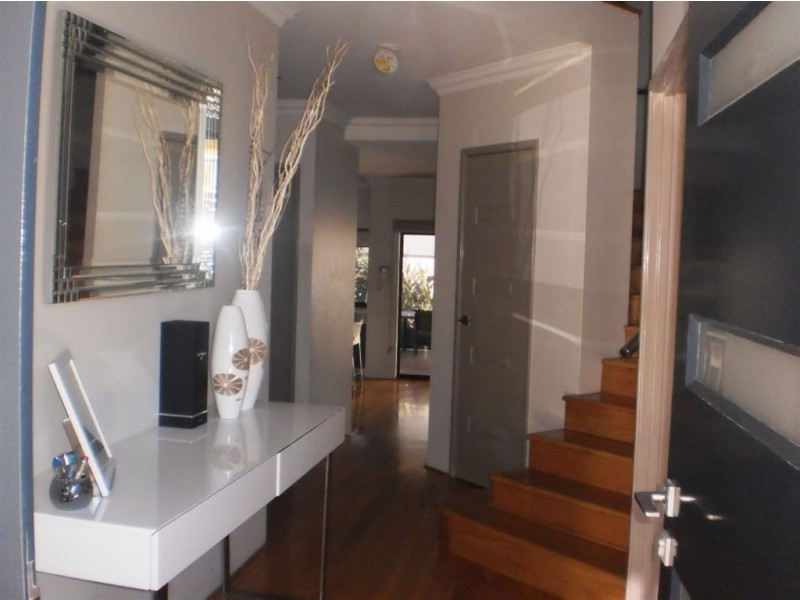 1/2 Haydock Street, Bunbury WA 6230