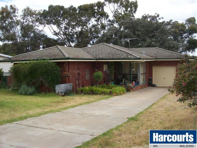 7 Nangip Crescent, Darkan WA 6392