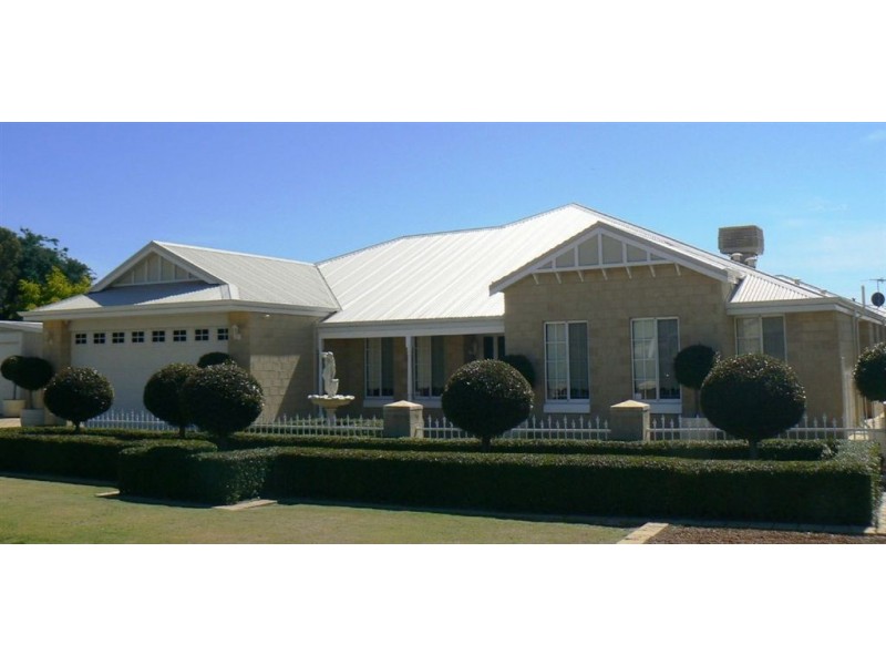 2 Pimelia Road, Glen Iris WA 6230