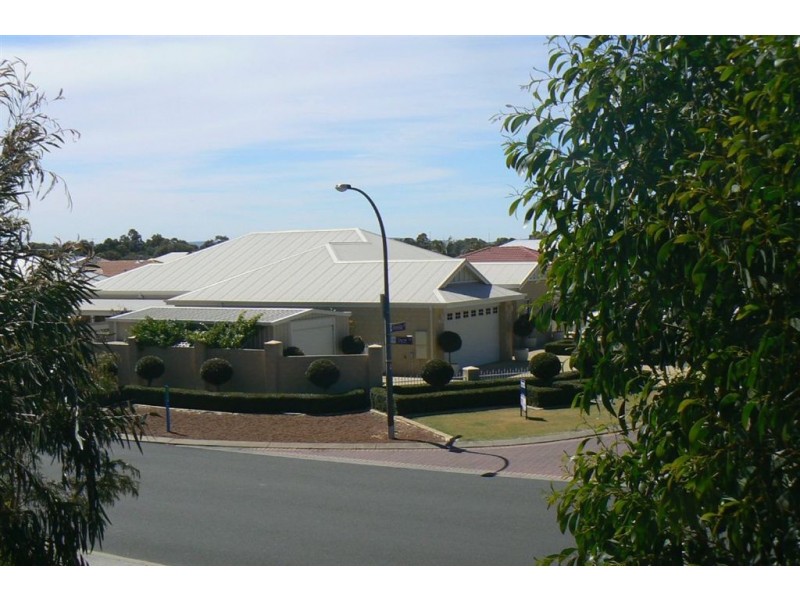 2 Pimelia Road, Glen Iris WA 6230