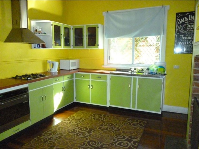 5 Ecclestone Street, Bunbury WA 6230