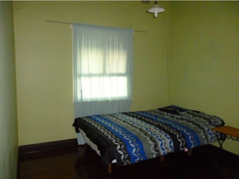 5 Ecclestone Street, Bunbury WA 6230