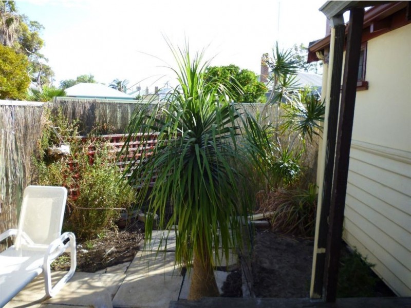 5 Ecclestone Street, Bunbury WA 6230