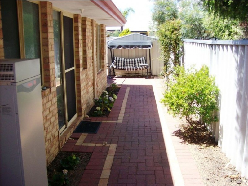 2/64 Forrest Street, Bunbury WA 6230