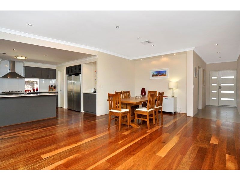 11 Katinka Street, Dalyellup WA 6230