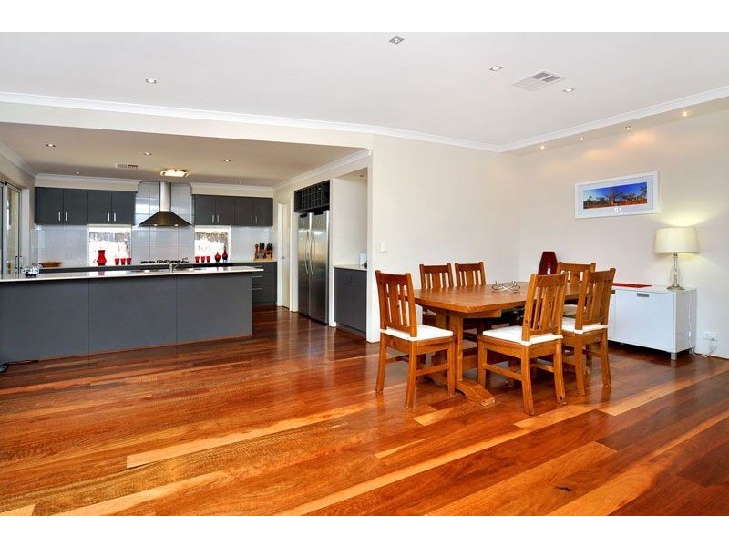 11 Katinka Street, Dalyellup WA 6230