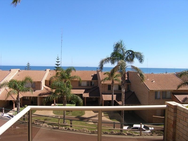 3/18 Acacia Street, Bunbury WA 6230