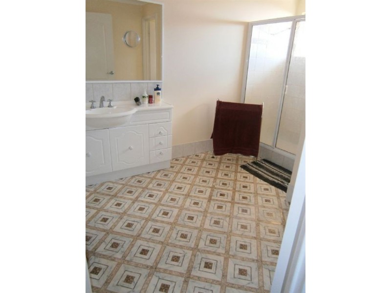 7 Cormo Court, Eaton WA 6232