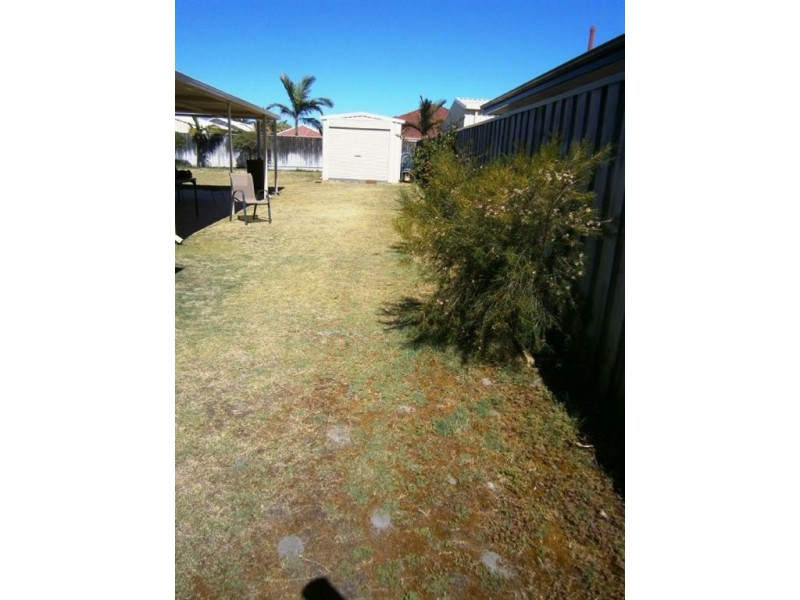19 Barton Drive, Australind WA 6233